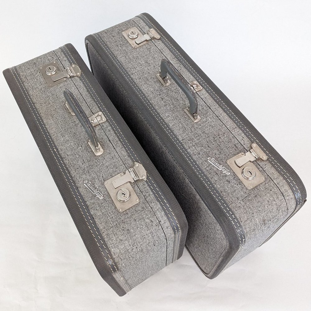 ๐ผโ๏ธ Vintage TravelJoy 2 x Locking Hardshell Suitcases โ๏ธ๐ผ - Picture 7 of 16